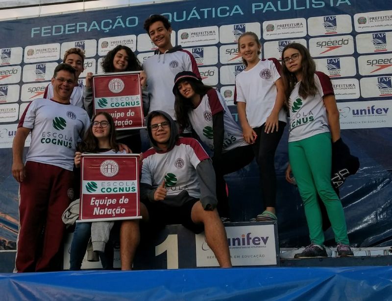 EQUIPE DE NATAÇÃO DA A. A. A/ ESCOLA COGNUS CONQUISTA 07 MEDALHAS NO  XIII COPA SÃO PAULO DE INVERNO