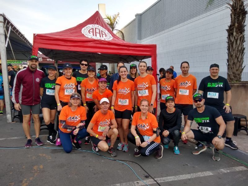 EQUIPE A.A.A. RUNNERS PARTICIPOU DA CORRIDA EVOLUTION - LIMEIRA-SP.