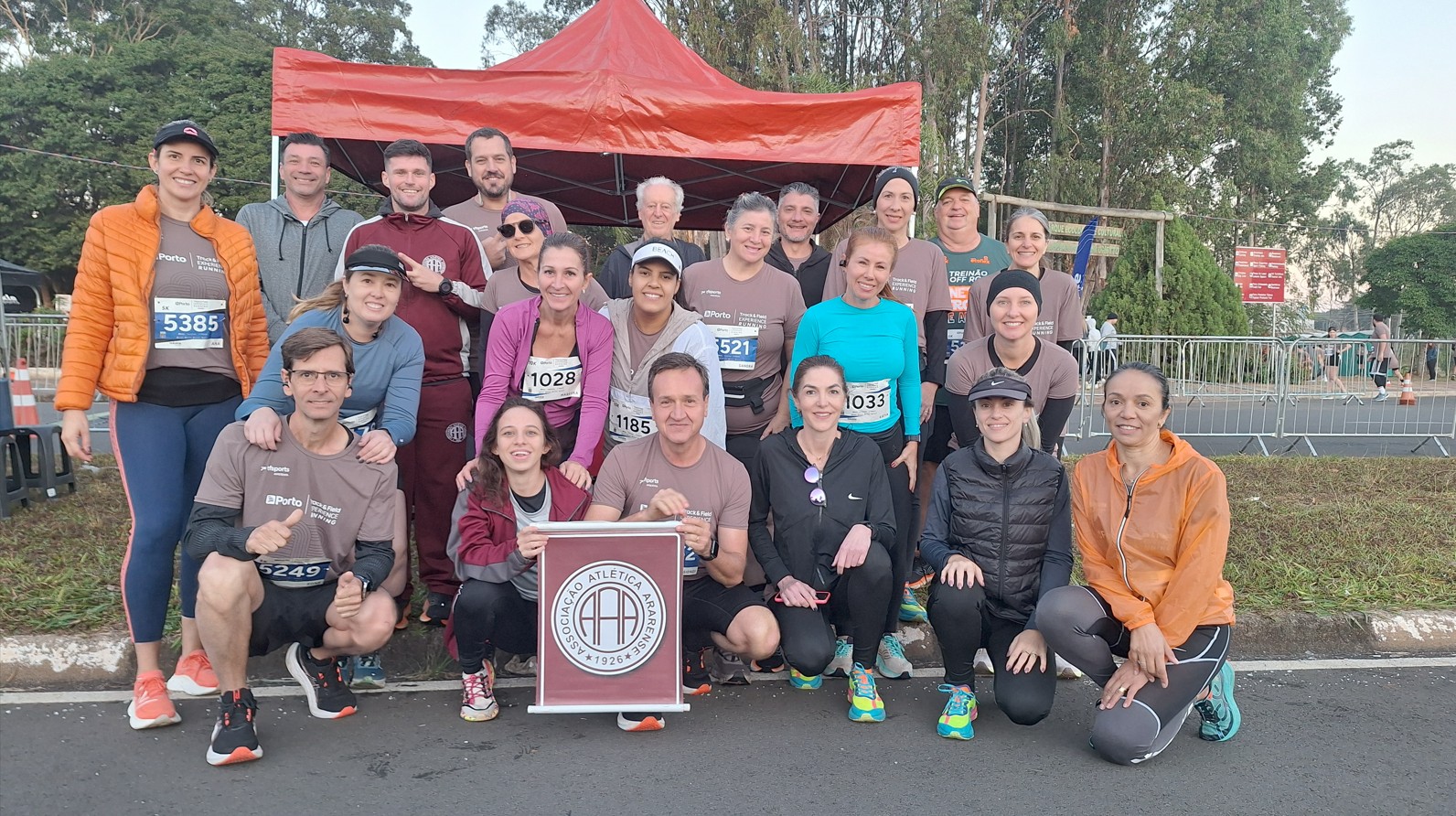 A equipe de corrida AAA RUNNERS ,esteve presente na Corrida Track Field