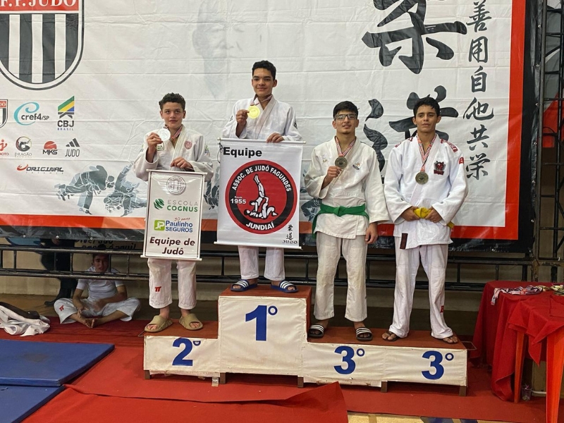 Equipe de Judô da Associação Atlética Ararense / Escola Cognus/ JP Paulinho Seguros Garantem Vagas no Paulista após Disputa em Ribeirão Preto